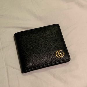 Men’s Gucci Bifold Marmont Wallet